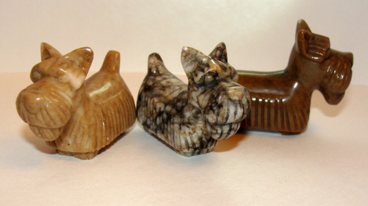 32. Тройняшки скотч-терьеры