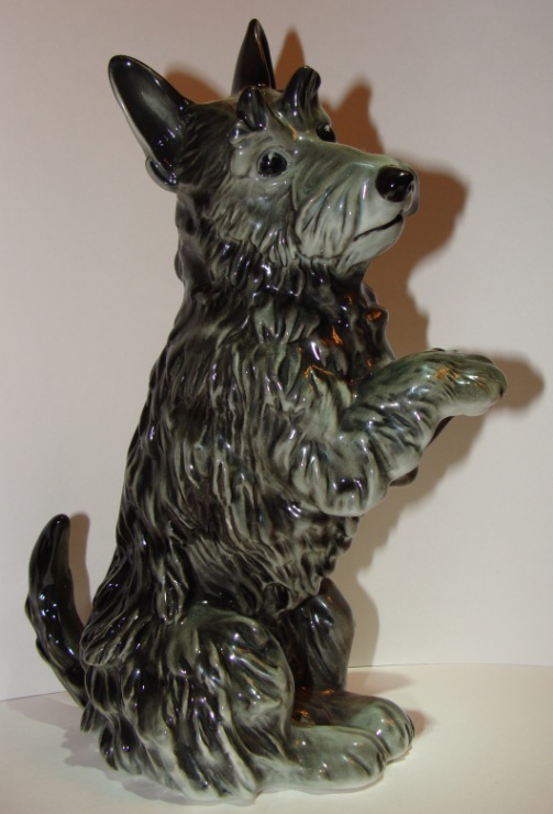 40. Сидящий скотч-терьер Карла Энса